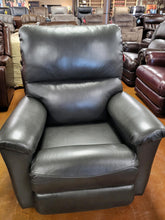 Brooks Recliner 727-10-LB747-57.