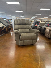 Randell Recliner 777-10-D1825-73 - Darseys Furniture & Mattress