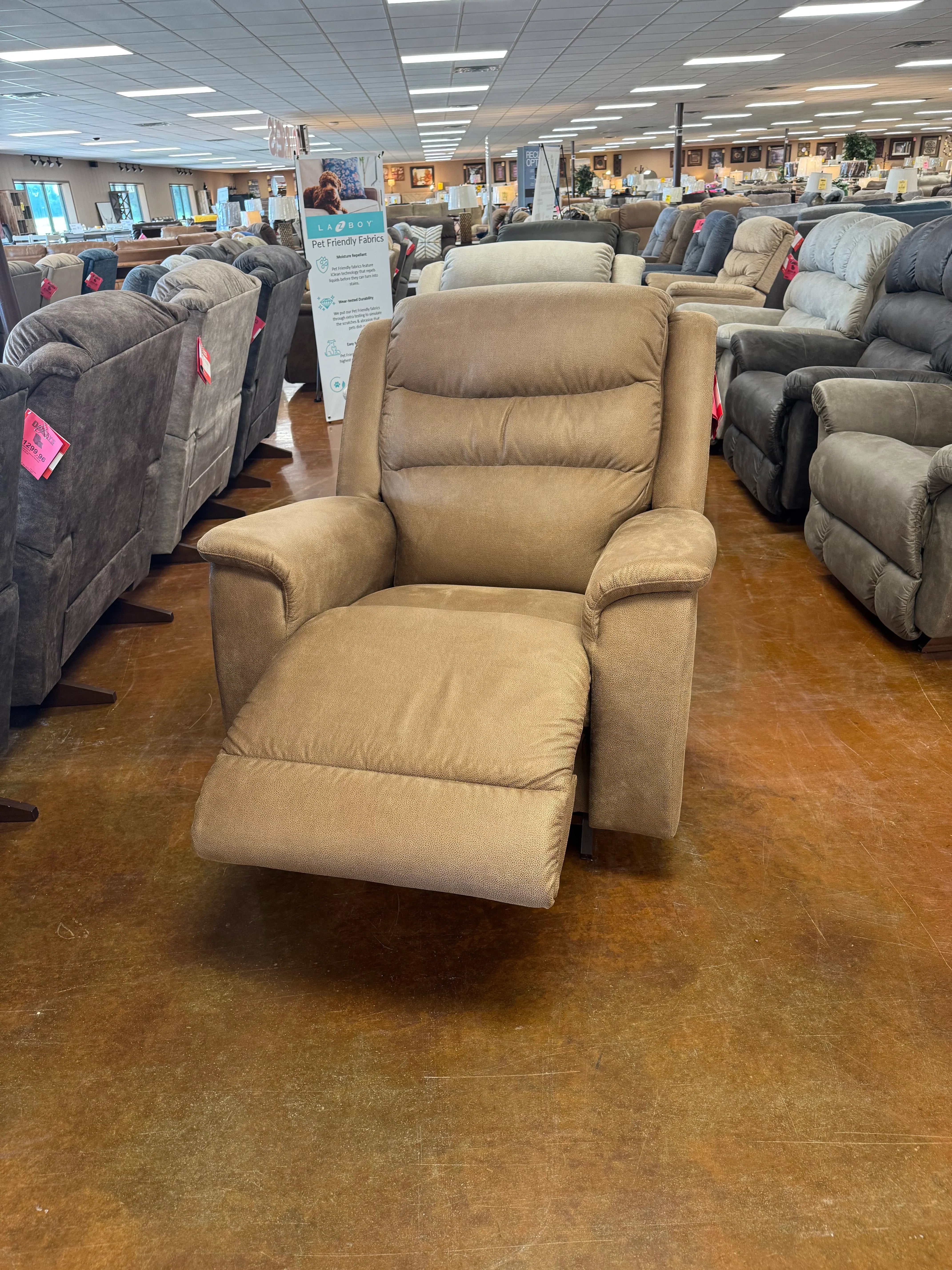 Redwood Recliner 776-10-D1855-75 - Darseys Furniture & Mattress Redwood Recliner 776-10-D1855-75 - Darseys Furniture & Mattress