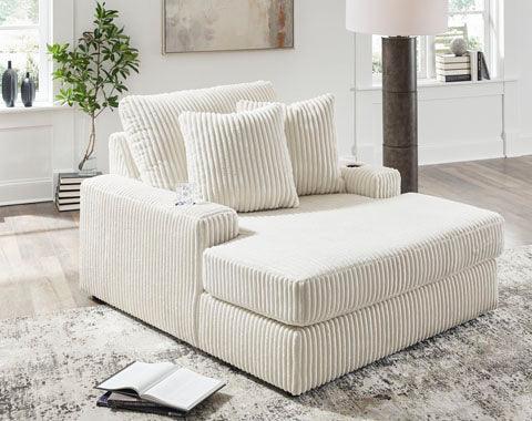 Lindyn Ivory Chaise 2110415