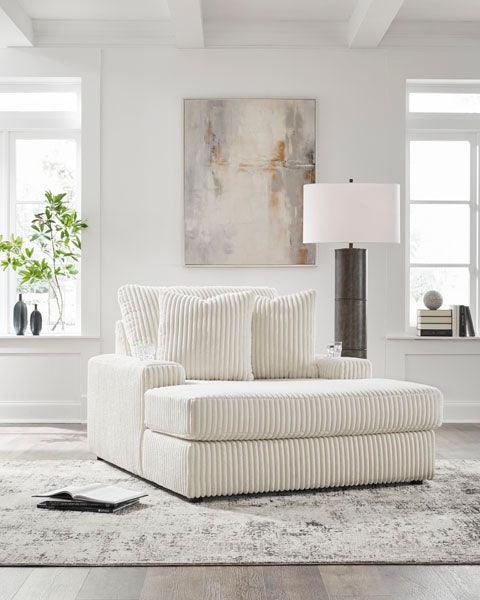 Lindyn Ivory Chaise 2110415