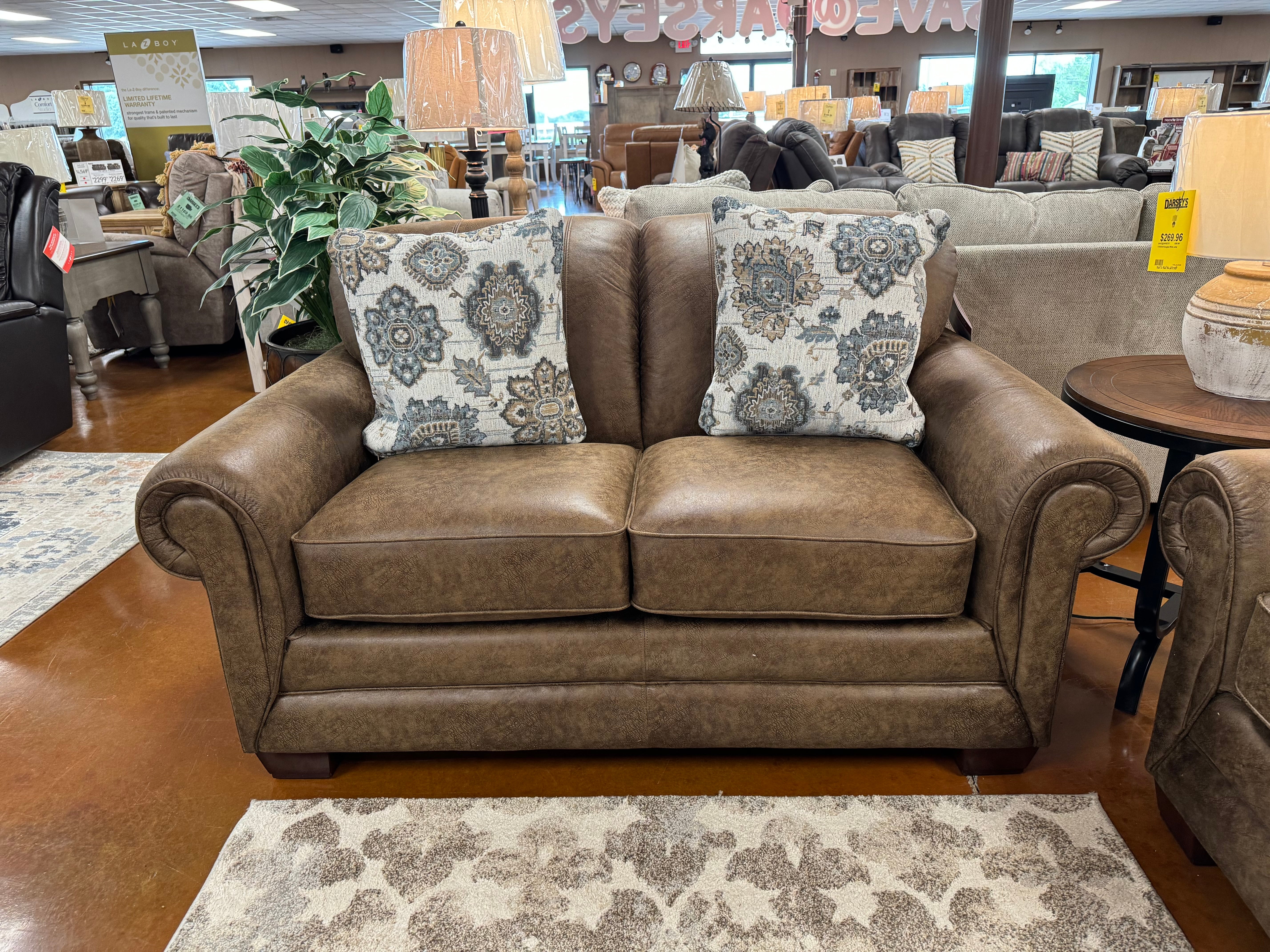 435-630-D1267-78 Mackenzie Loveseat