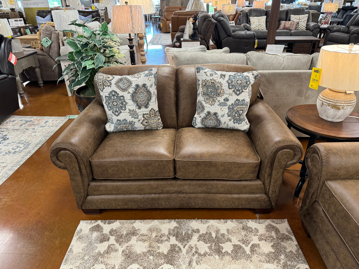 435-630-D1267-78 Mackenzie Loveseat