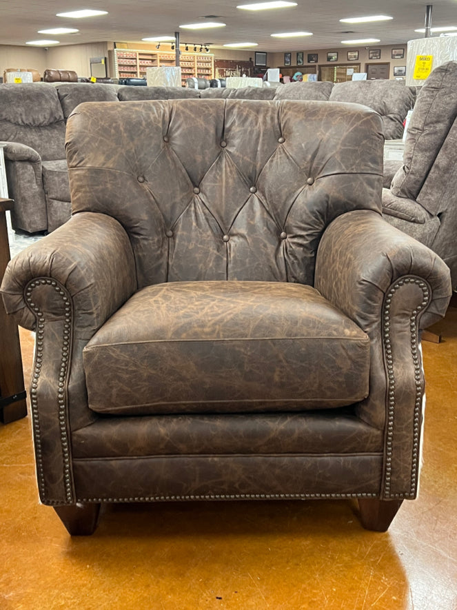 Coyote Walnut Leather Tricolor Truffle Hide Chair 4787LH40