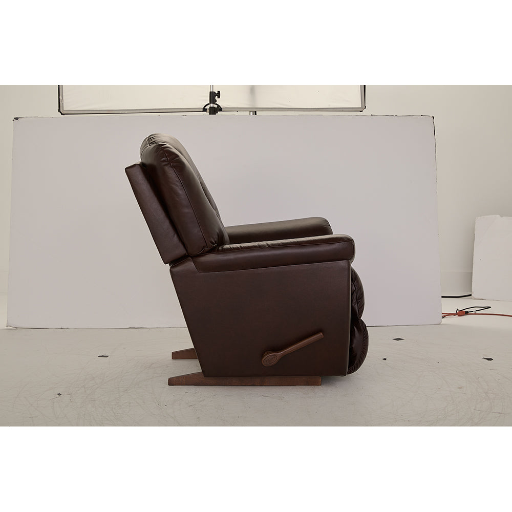 Maverick Recliner 582-10-LB2062-78