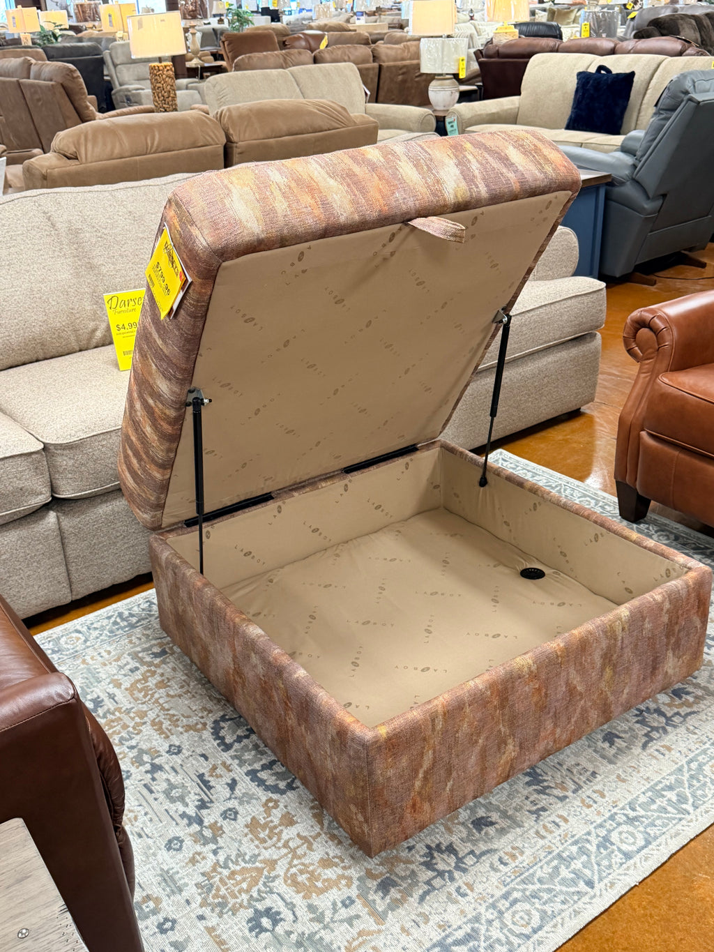 Tahoe Ottoman 632-240-J2017-05