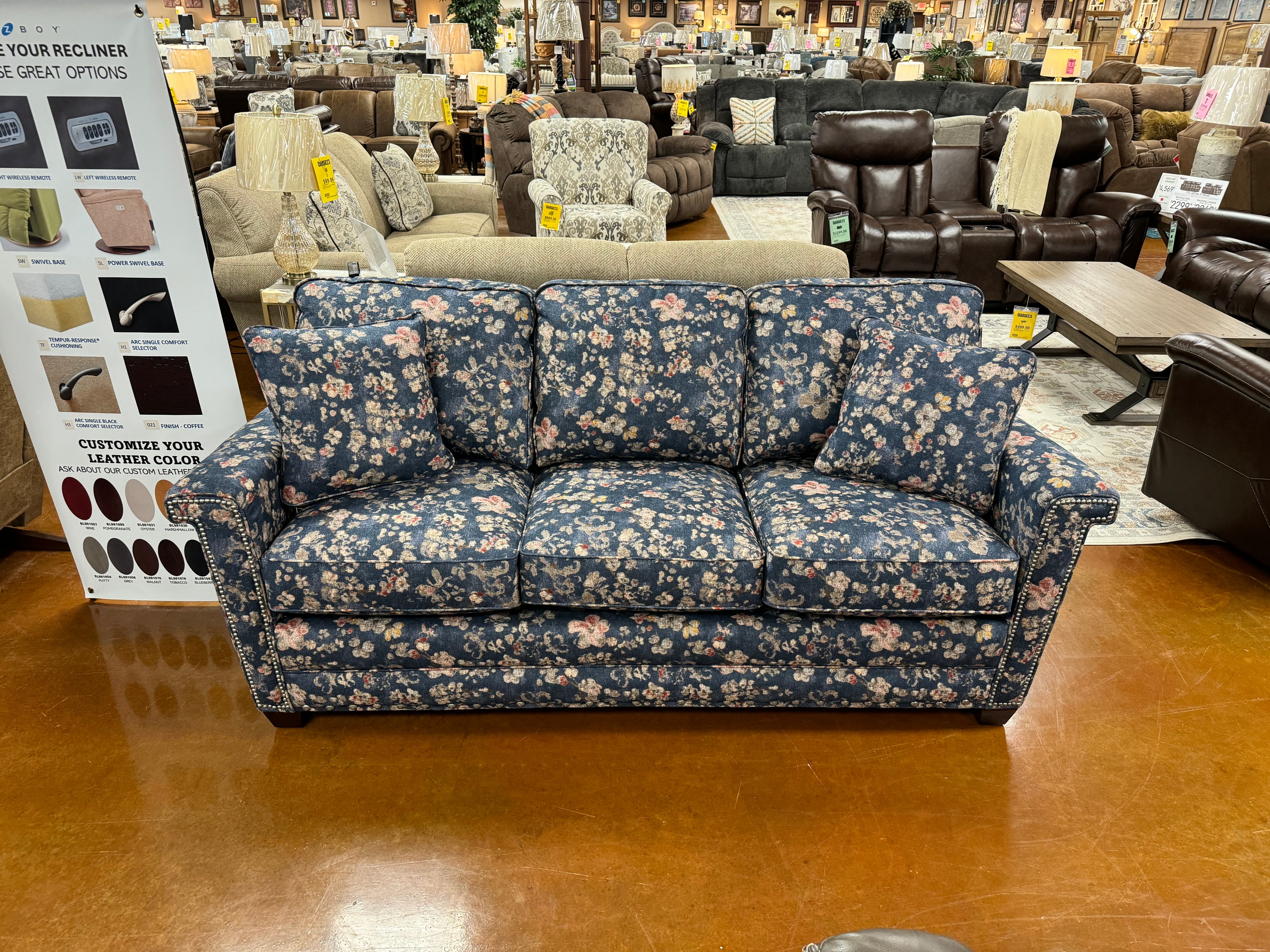 Bexley Sofa 681-610-E1856-86