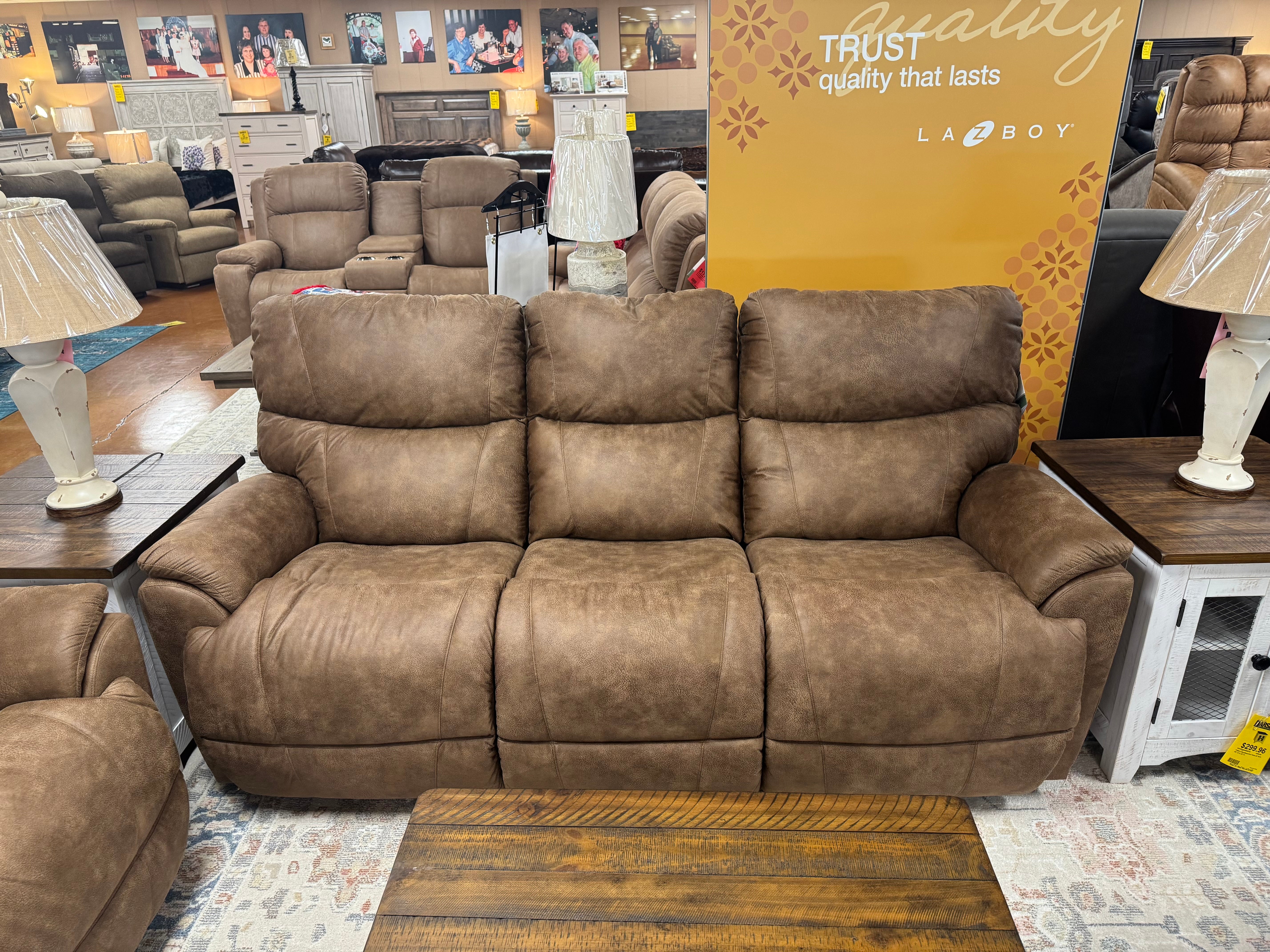 Trouper Reclining Sofa 724-444-D1825-74 Main image