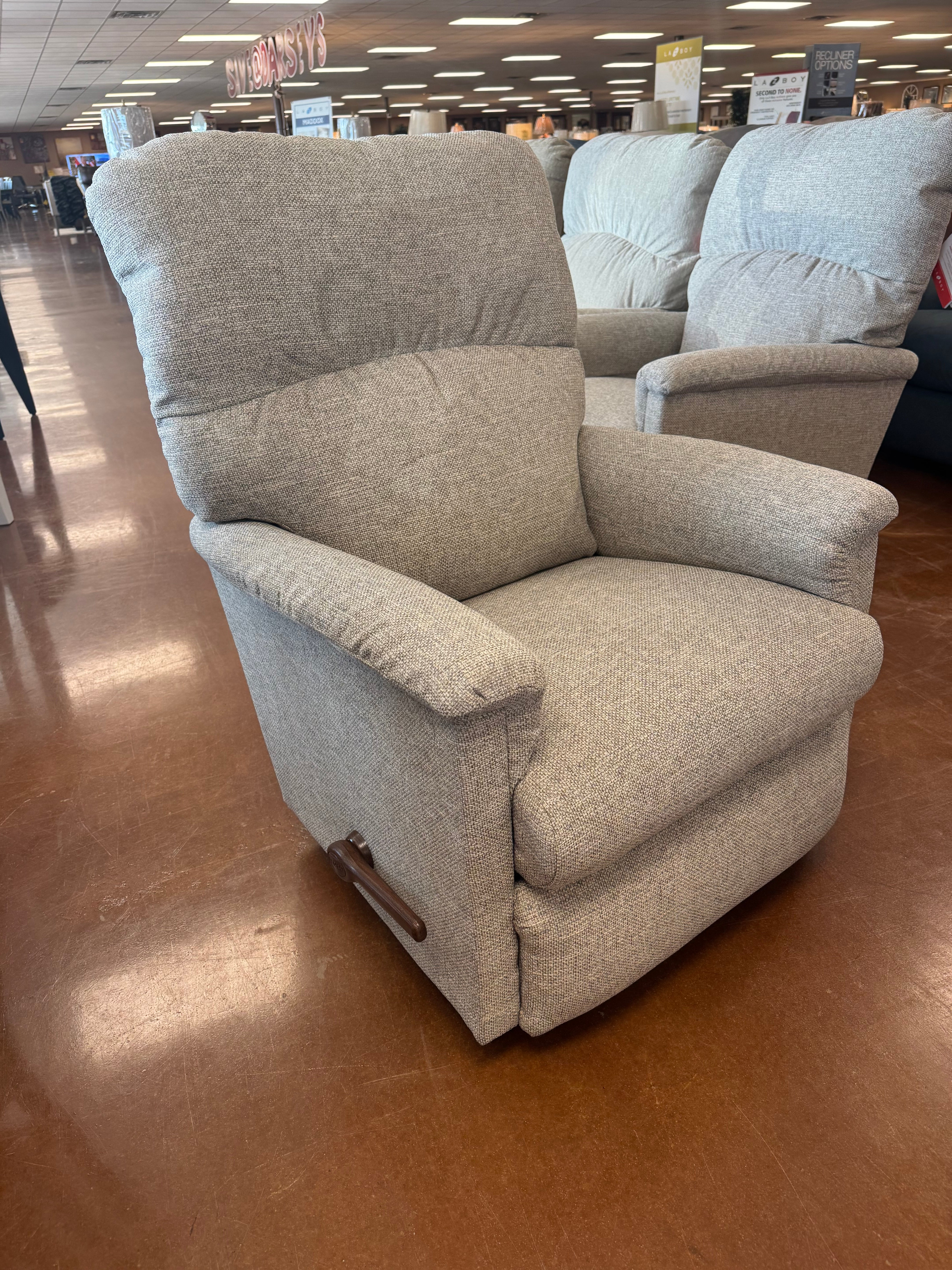 Collage Wall Recliner 734-16-C1811-63