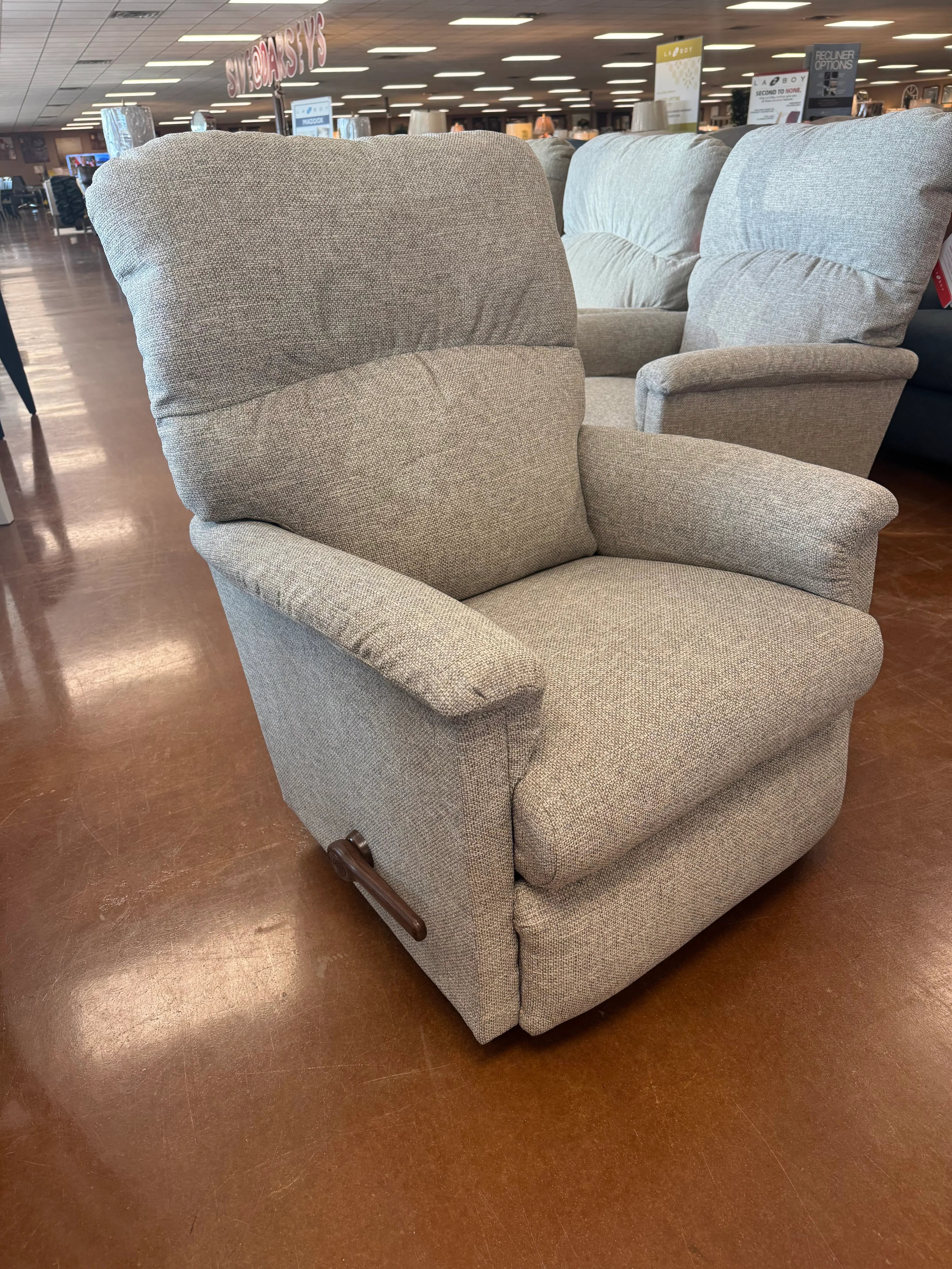 Collage Wall Recliner 734-16-C1811-63 Secondary image