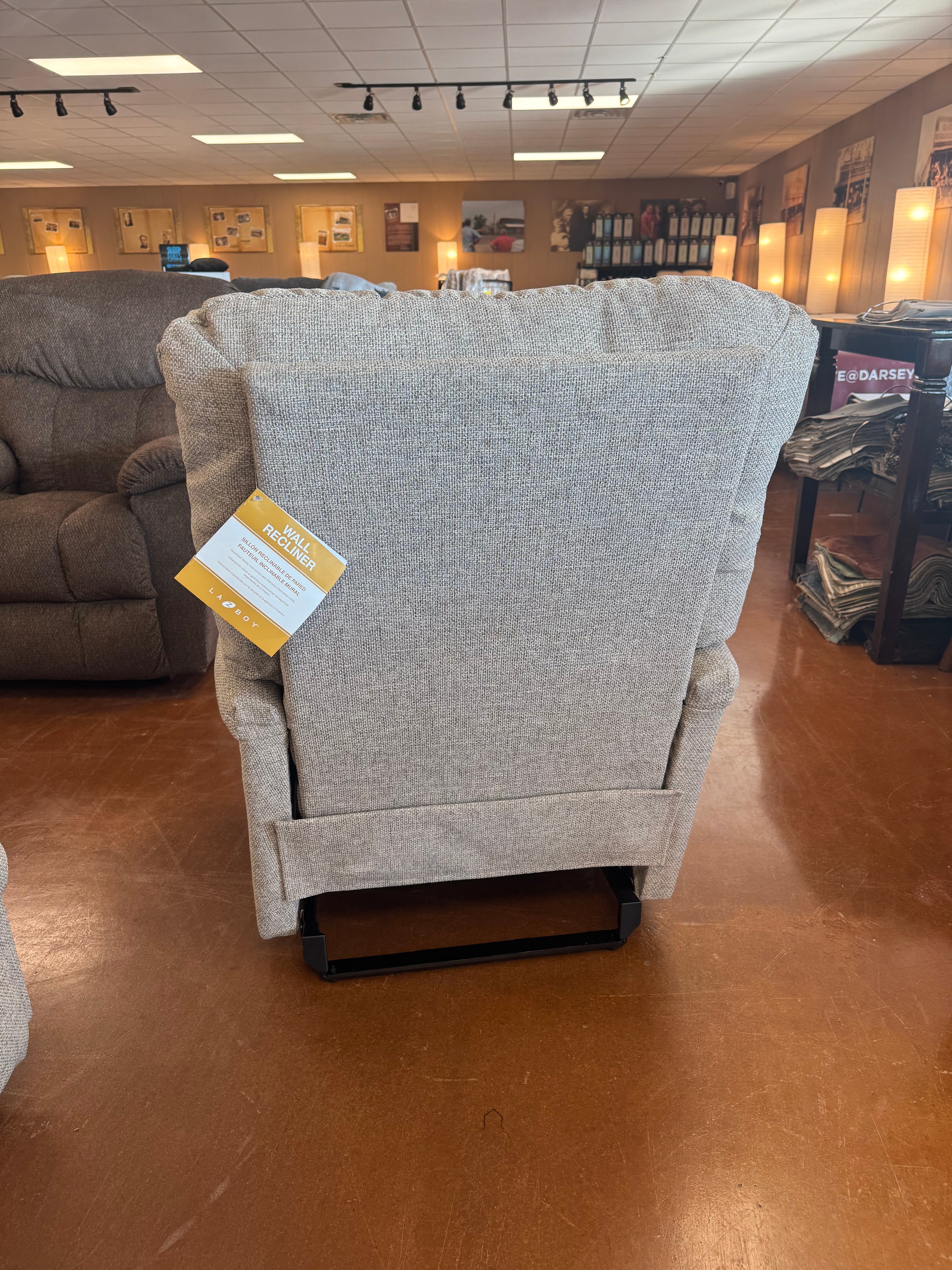 Collage Wall Recliner 734-16-C1811-63