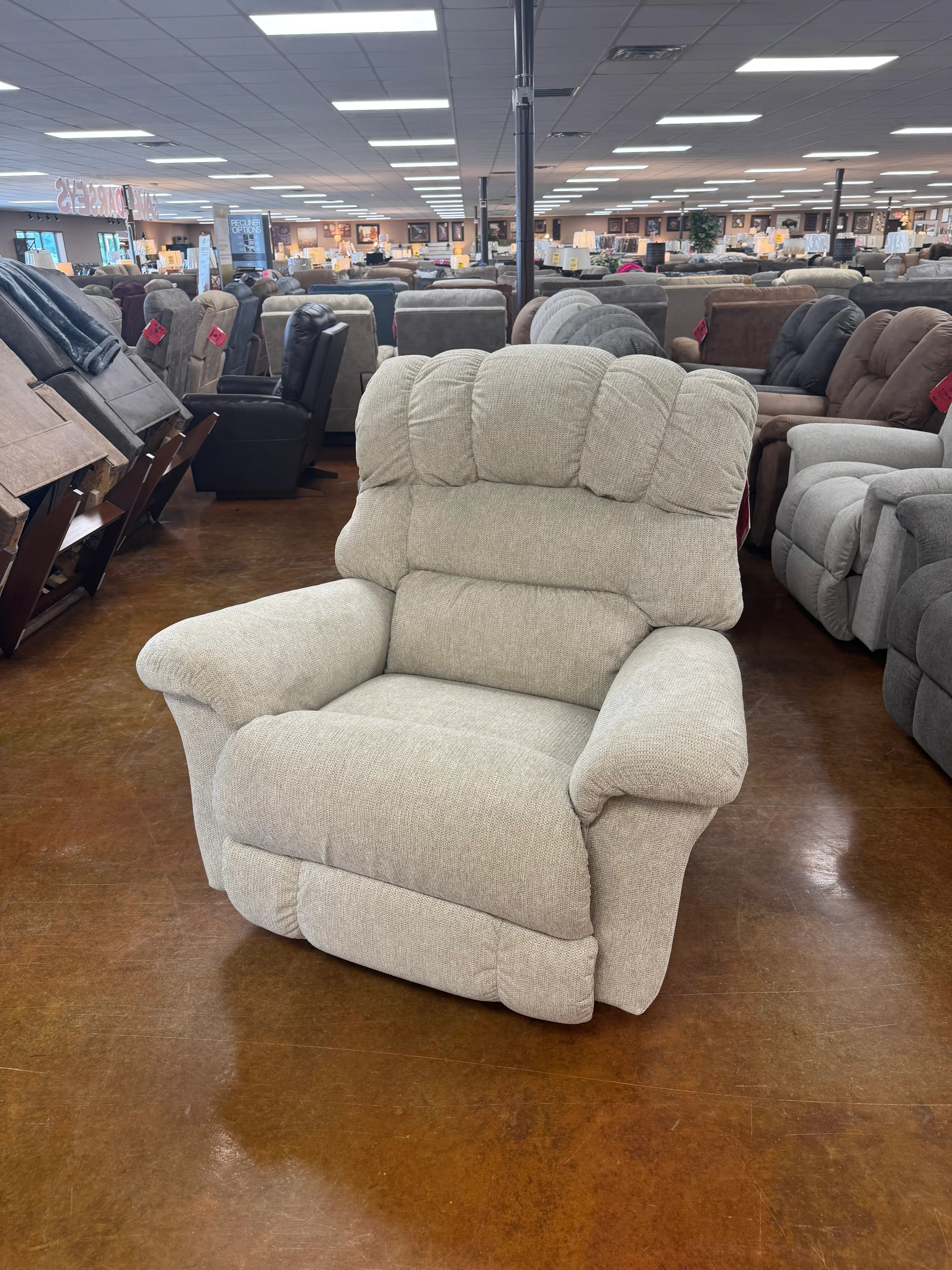 Randell Recliner 777-10-Q1940-72 - Darseys Furniture & Mattress Main image