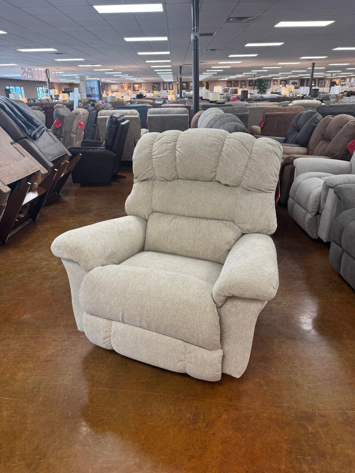 Randell Recliner 777-10-Q1940-72 - Darseys Furniture & Mattress