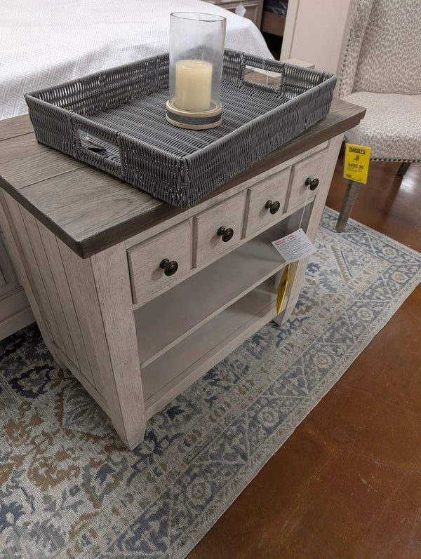 824 Heartland Queen Headboard, footboard, rails, chest and nightstand. Bundle - Darseys Furniture & MattressLiberty Furniture