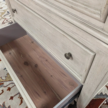 824 Heartland Queen Headboard, footboard, rails, chest and nightstand. Bundle - Darseys Furniture & MattressLiberty Furniture