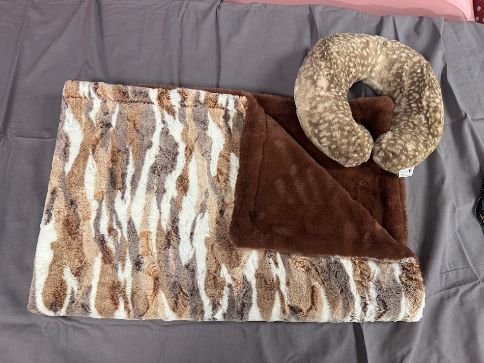 Handmade Heifer Blanket Main image