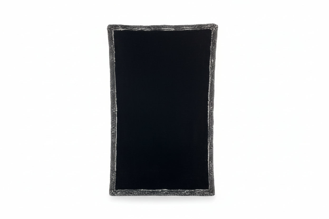 Black Oceana Black Arctic Owl Mega Size 90"x55" Secondary image