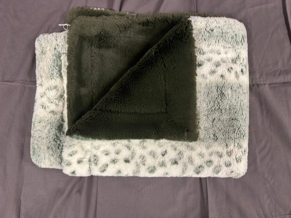 Handmade Heifer Blanket Main image