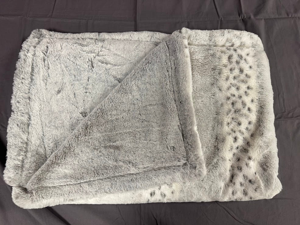 Handmade Heifer Blanket Main image