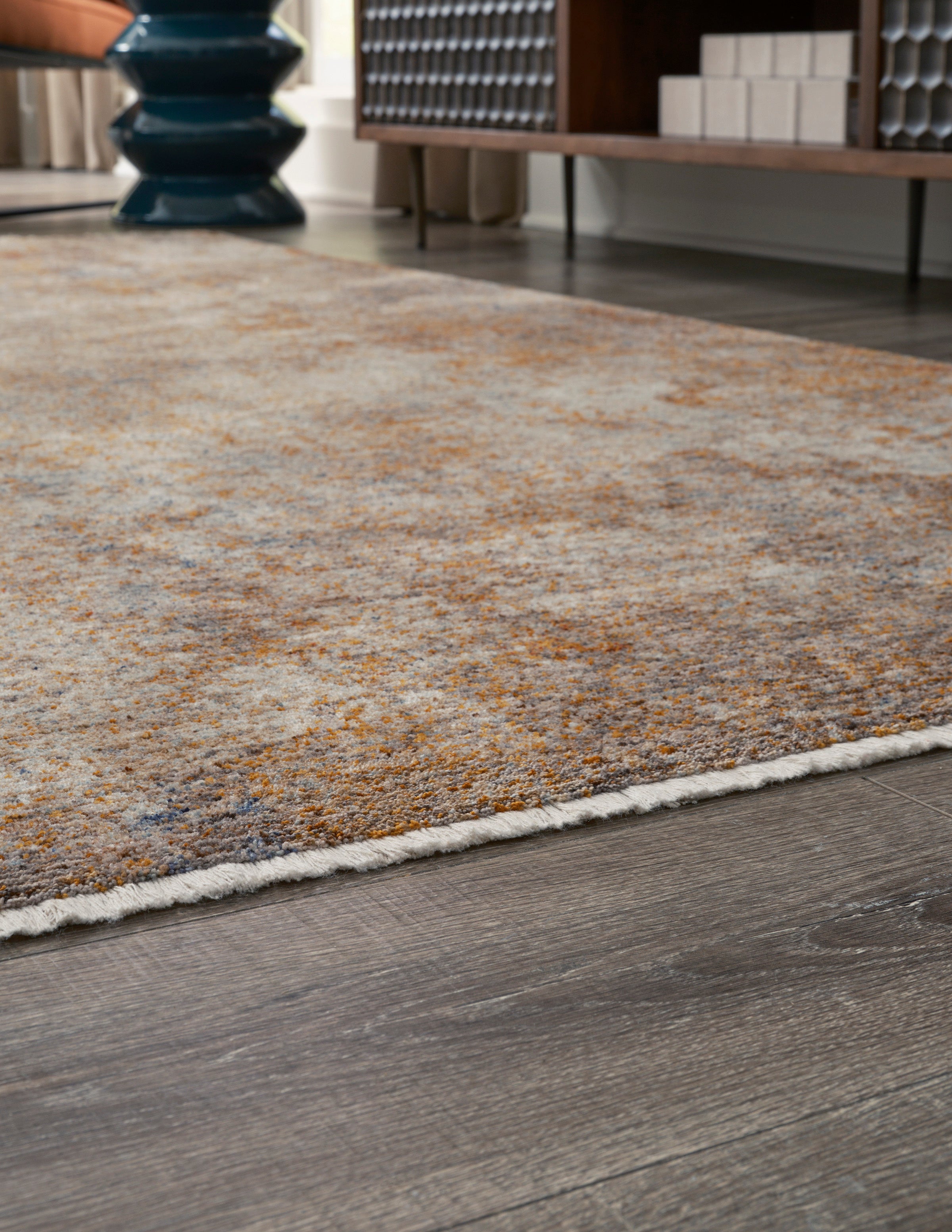 Mauville Rug R405332