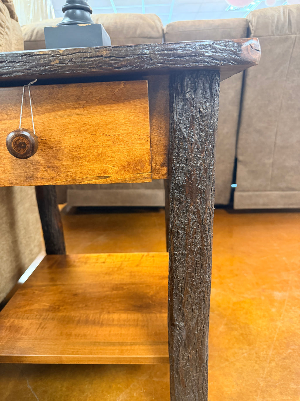 Mountain Retreat Michaels End Table T4031