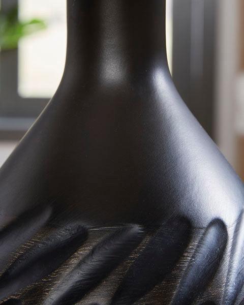 Garinton Black Lamp L180184.