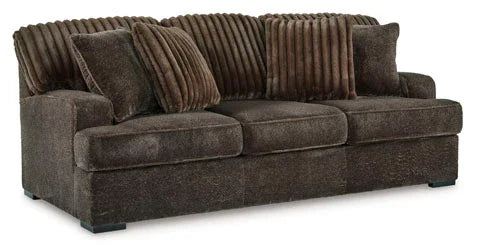 Aylesworth Chocolate Sofa 5370238.
