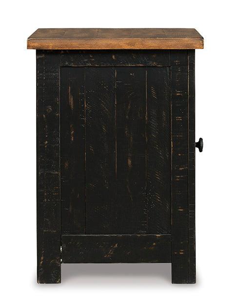 Valebeck End Table T468-7.