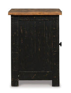 Valebeck End Table T468-7.