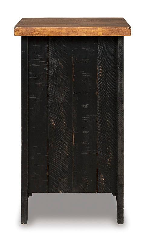 Valebeck End Table T468-7.