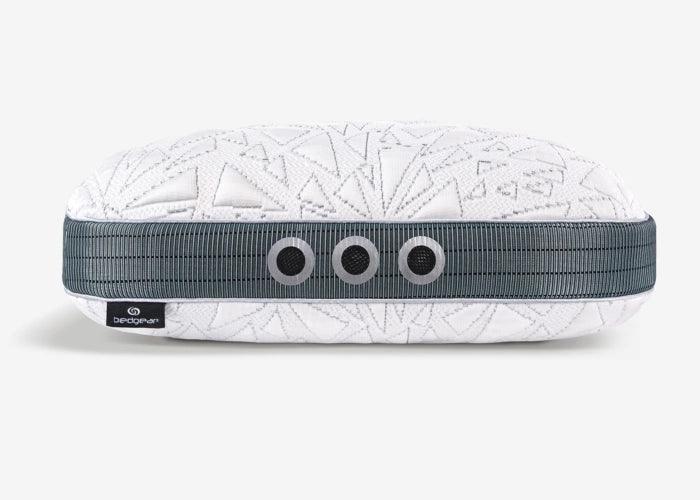 Storm Cuddle 2.0 Pillow Queen Size.