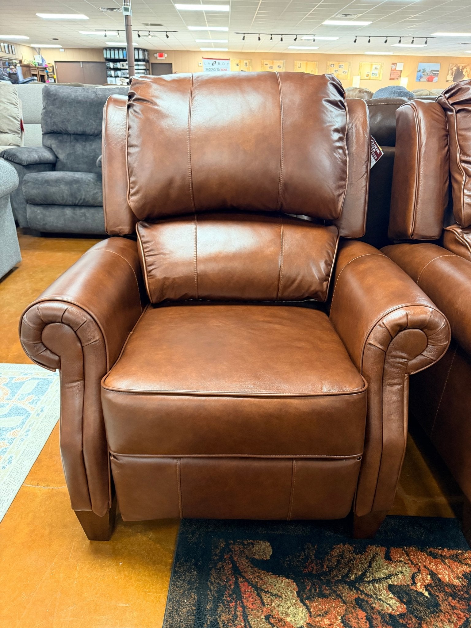 Carleton Highleg Recliner 471 - 295 - FL1963 - 76 - Darseys Furniture & MattressLa - Z - Boy Main image