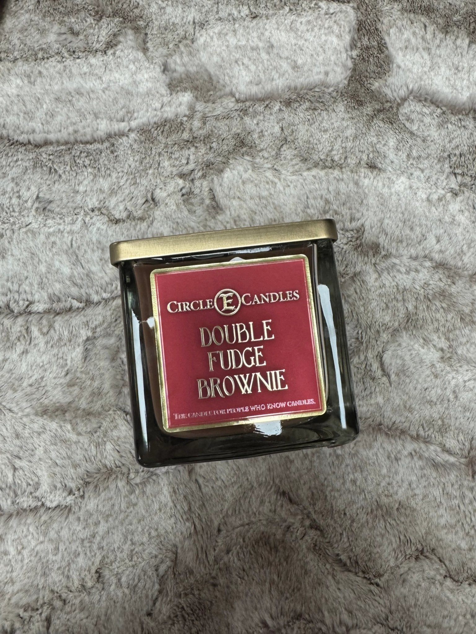 Circle E Double Fudge Brownie 22 Oz Candle - Darseys Furniture & MattressCircle E Candle