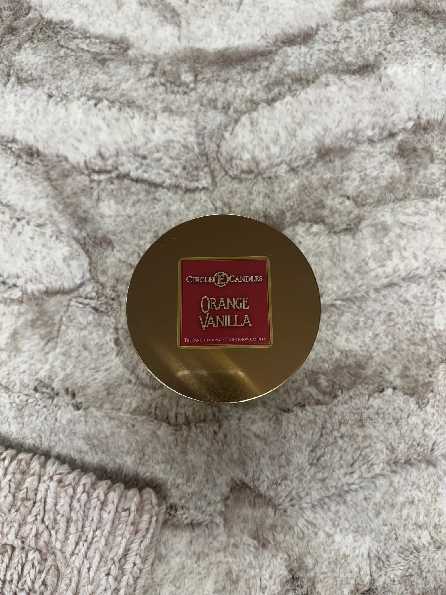 Circle E Orange Vanilla 17 Oz Candle - Darseys Furniture & MattressCircle E Candle