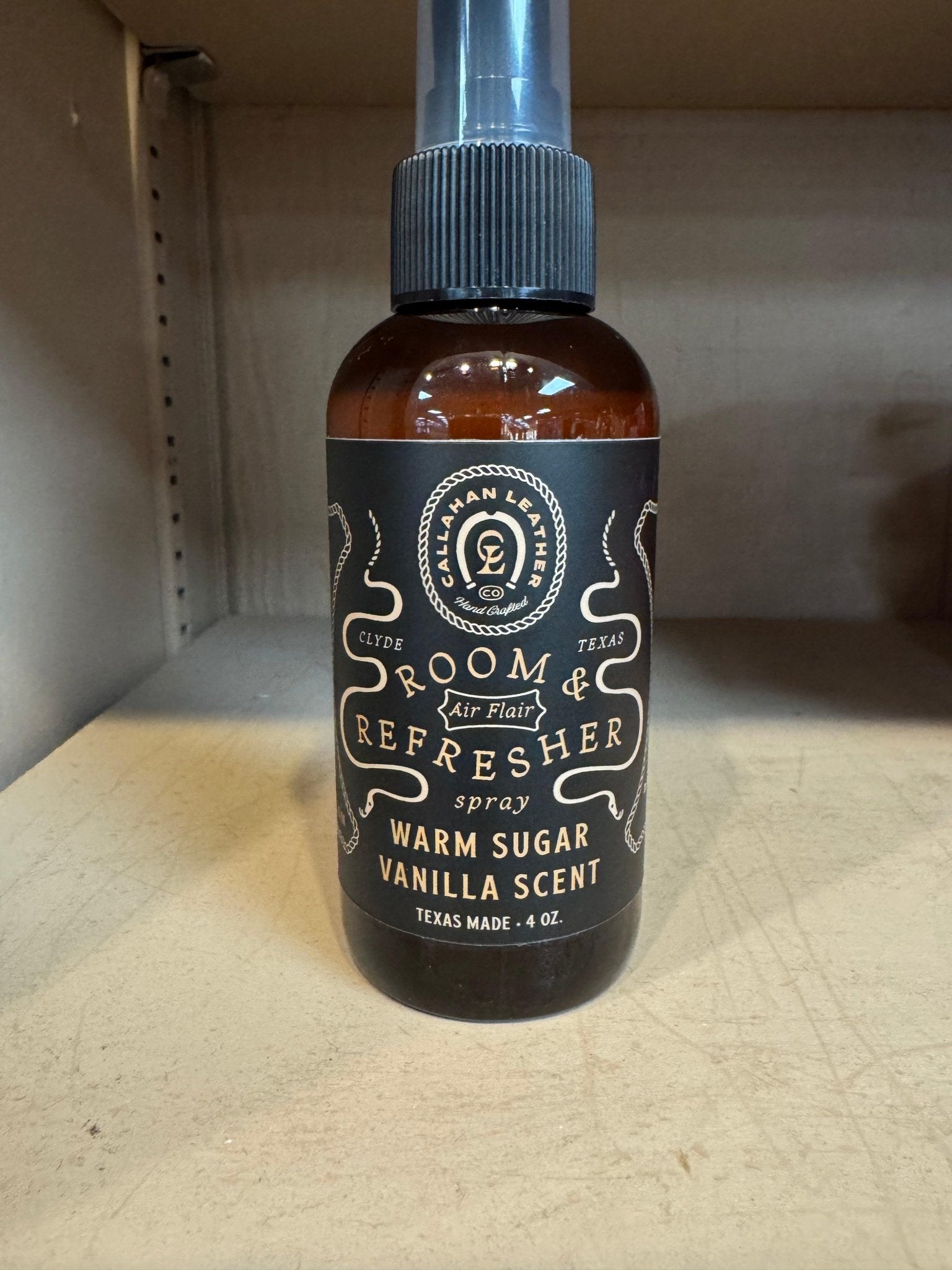 CL Room & Refresher Spray Warm Vanilla Sugar - Darseys Furniture & MattressCallahan Leather Press