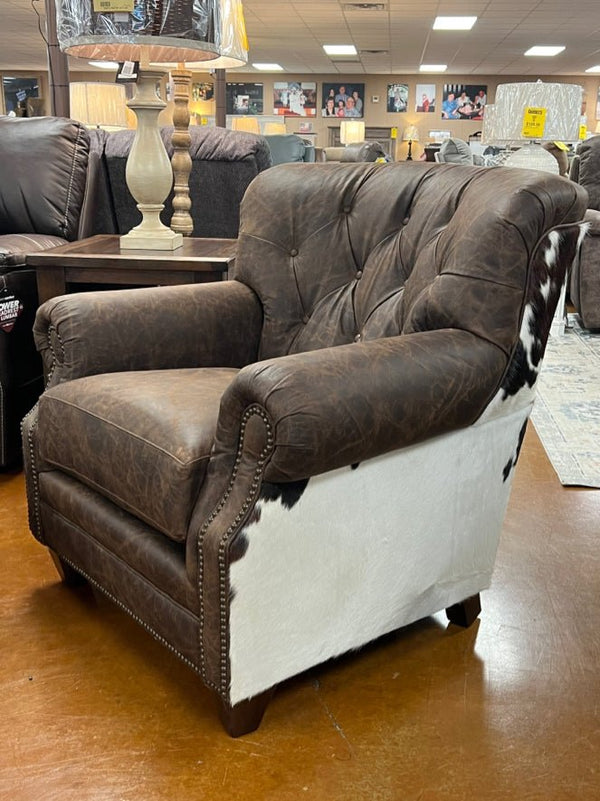 Coyote Walnut Leather Tricolor Truffle Hide Chair 4787LH40 - Darseys Furniture & MattressMayo