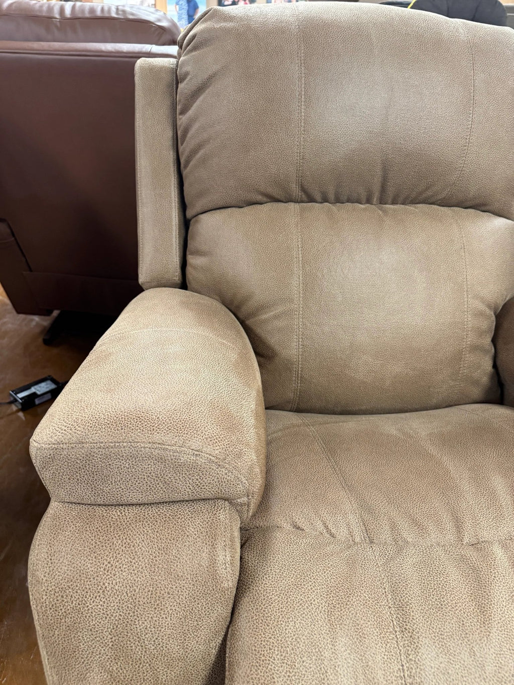 Dorian Recliner 755 - 10X - D1855 - 75 - Darseys Furniture & MattressLa - Z - Boy