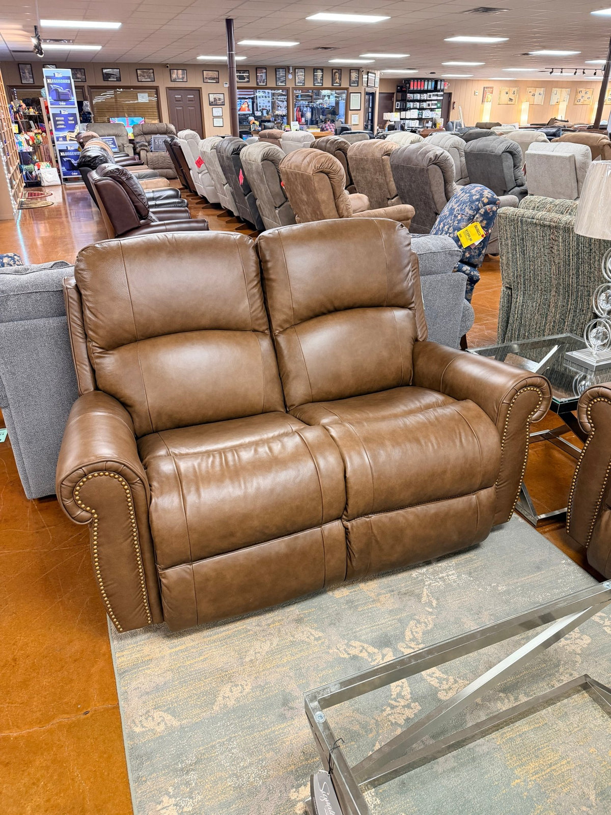Dutton Reclining Loveseat 828-448-LB2137-77 - Darseys Furniture & MattressLa-Z-Boy Main image