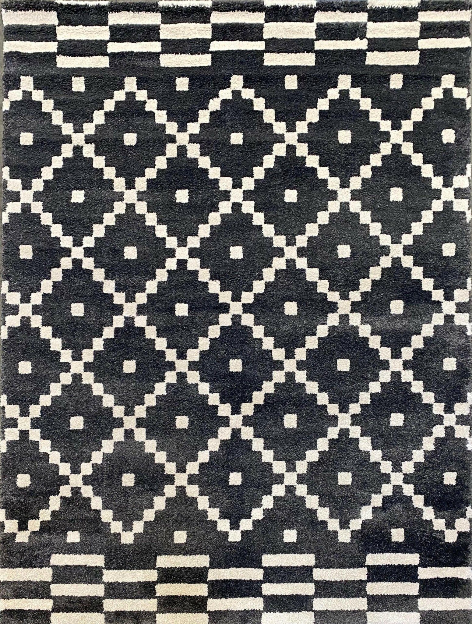 FJORD 5' X 8' Rug 50414 690 - Darseys Furniture & MattressMayberry Rugs Main image