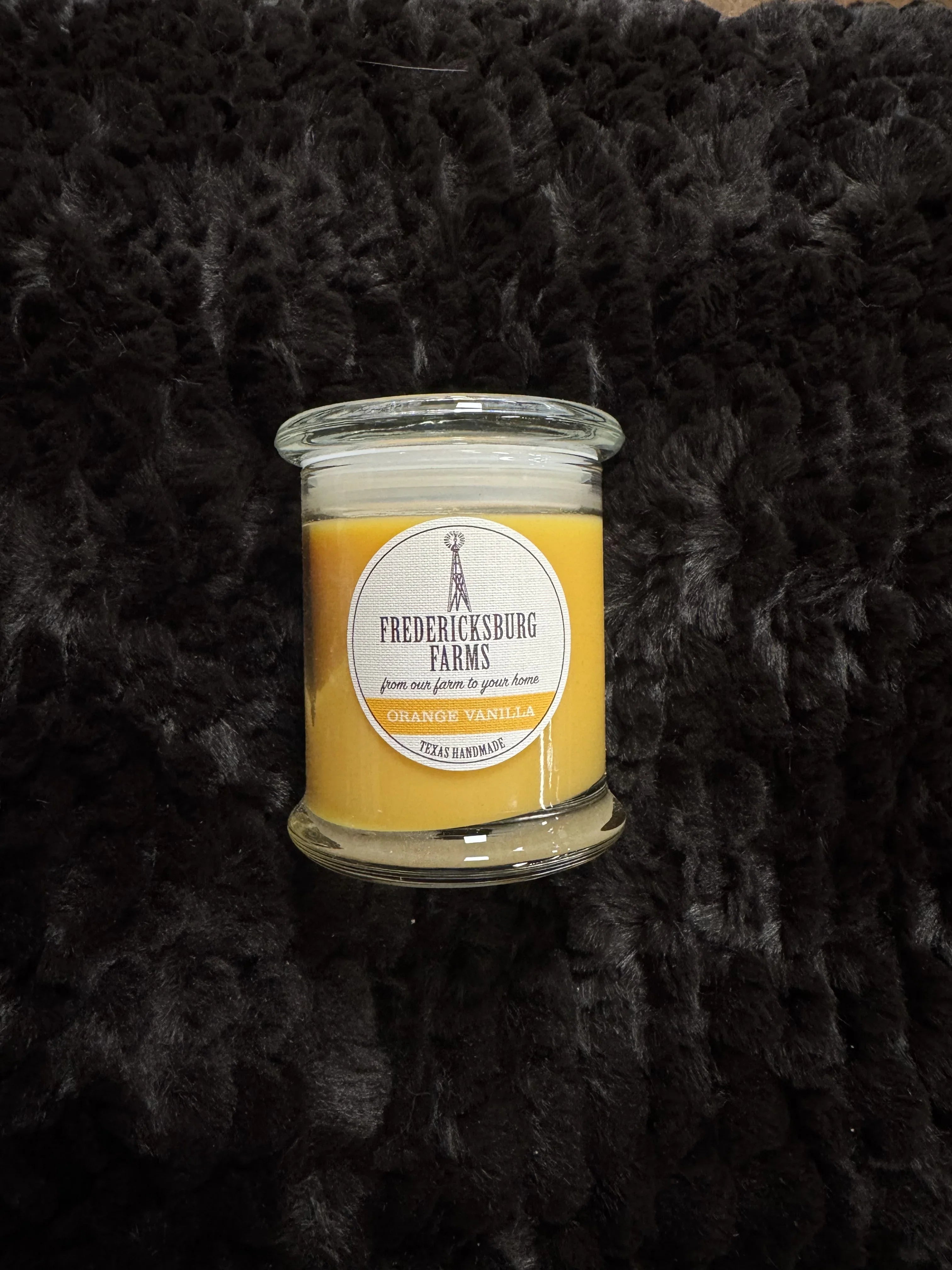 Orange Vanilla 9oz Candle - Darseys Furniture & Mattress