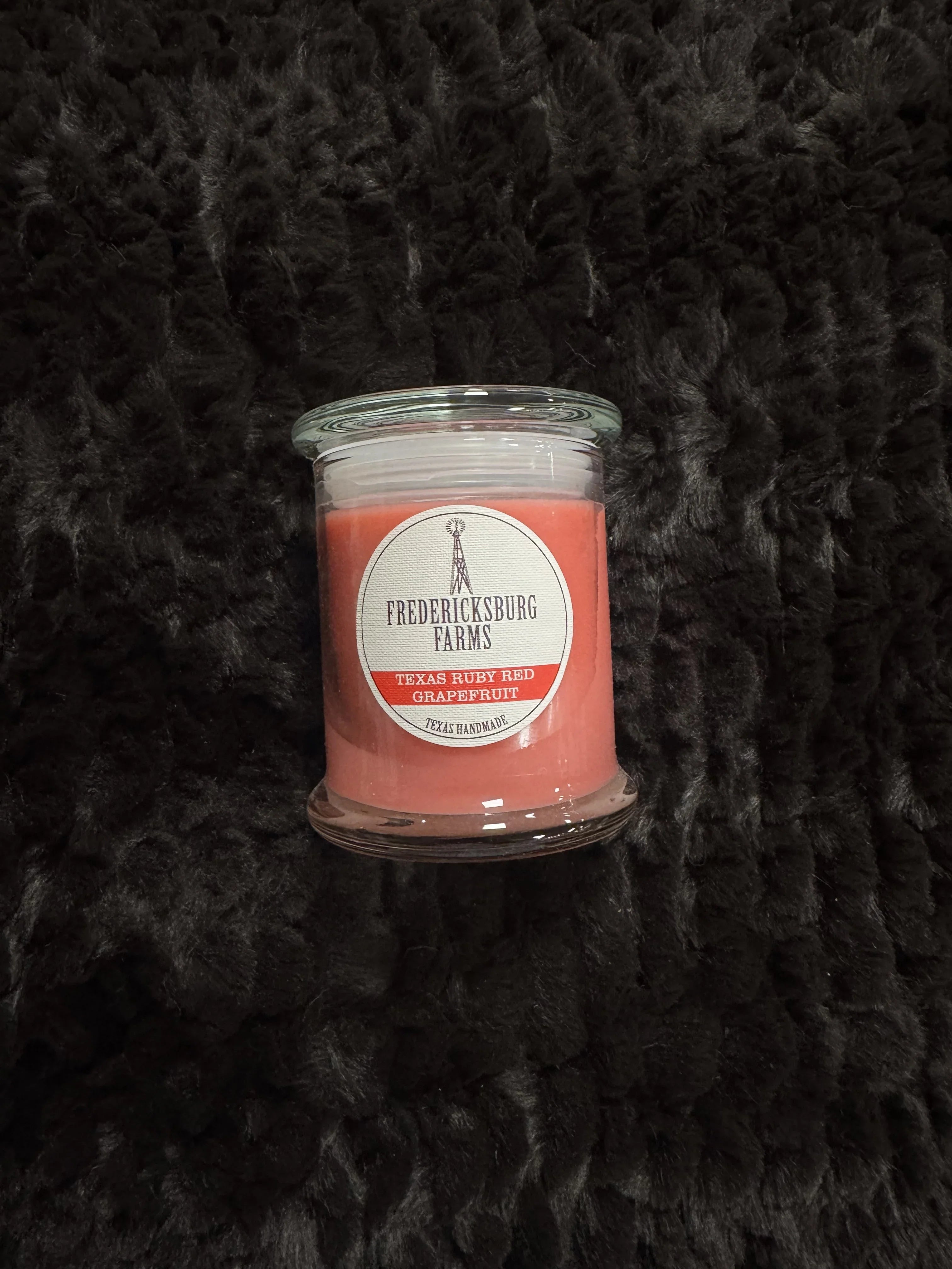 Texas Ruby Red Grapefruit 9oz Candle - Darseys Furniture & Mattress Main image
