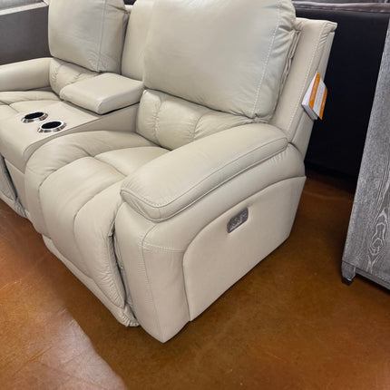 Greyson Power Reclining Loveseat with Headrest and Lumbar 530 - X49 - LB1930 - 32 - Darseys Furniture & MattressLa - Z - Boy