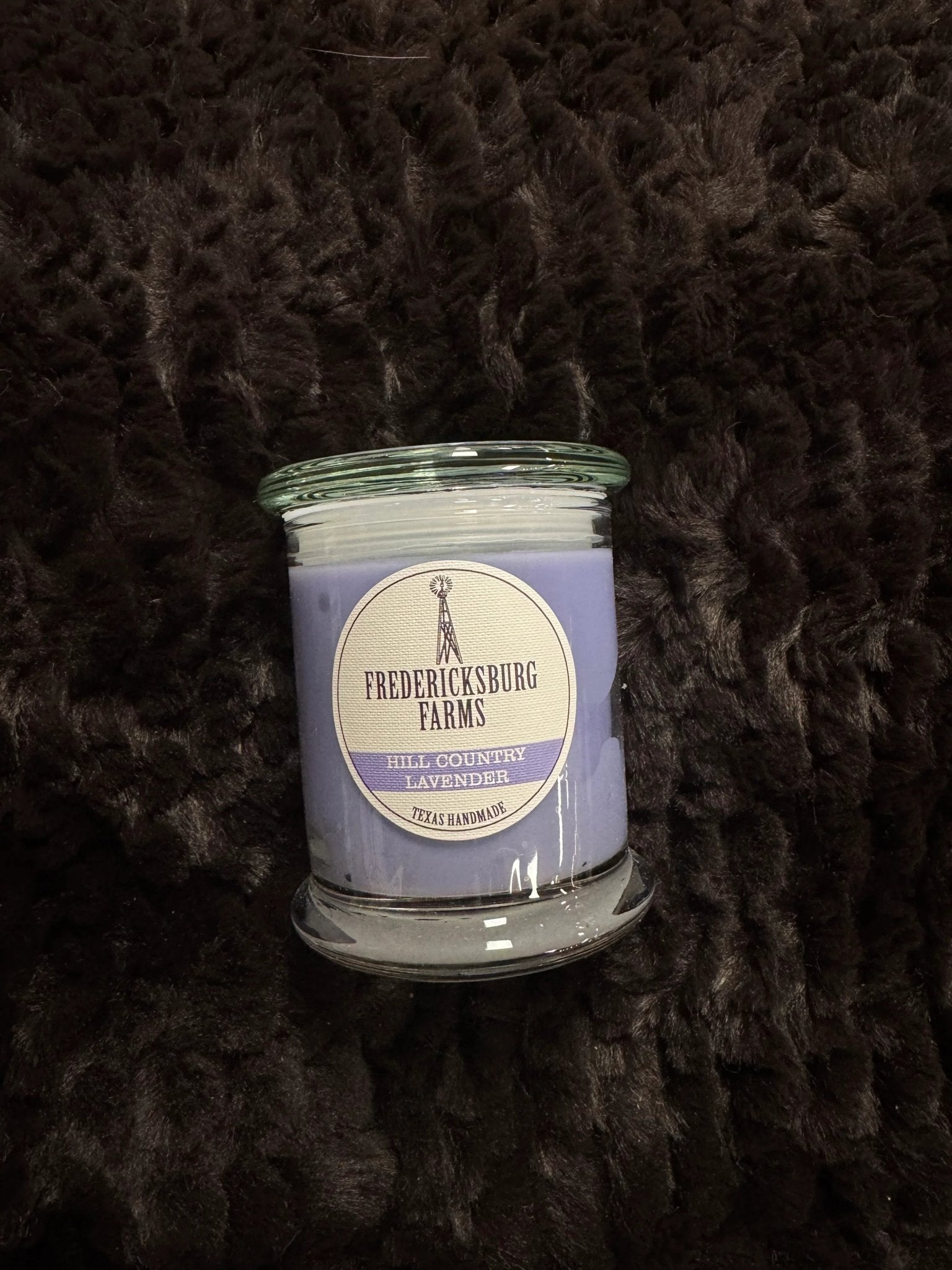Hill Country Lavender 9oz Candle - Darseys Furniture & MattressFredericksburg Farms