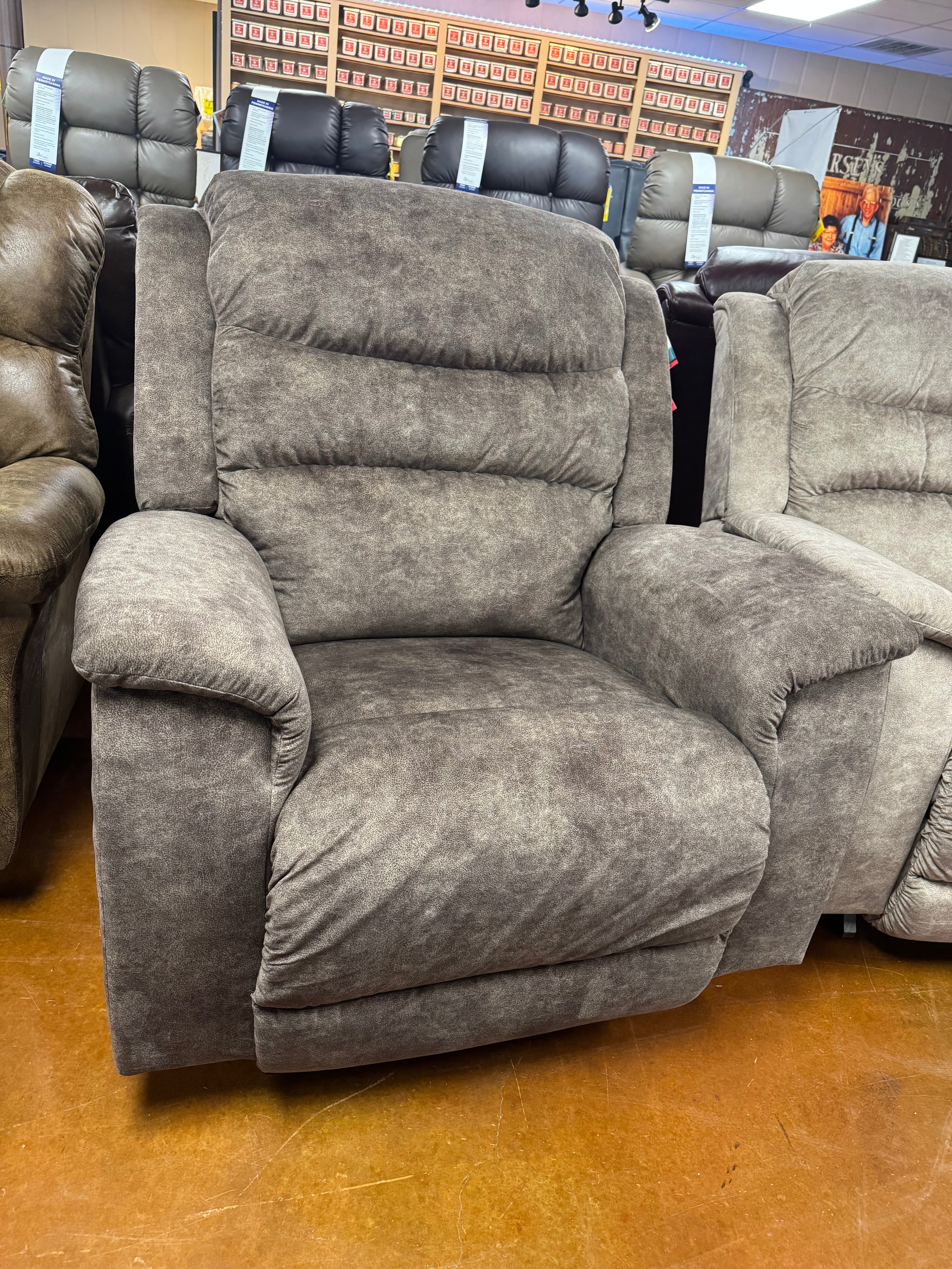 La-Z-Boy Redwood Power Recliner 776-10X-D1604-76 - Darseys Furniture & Mattress