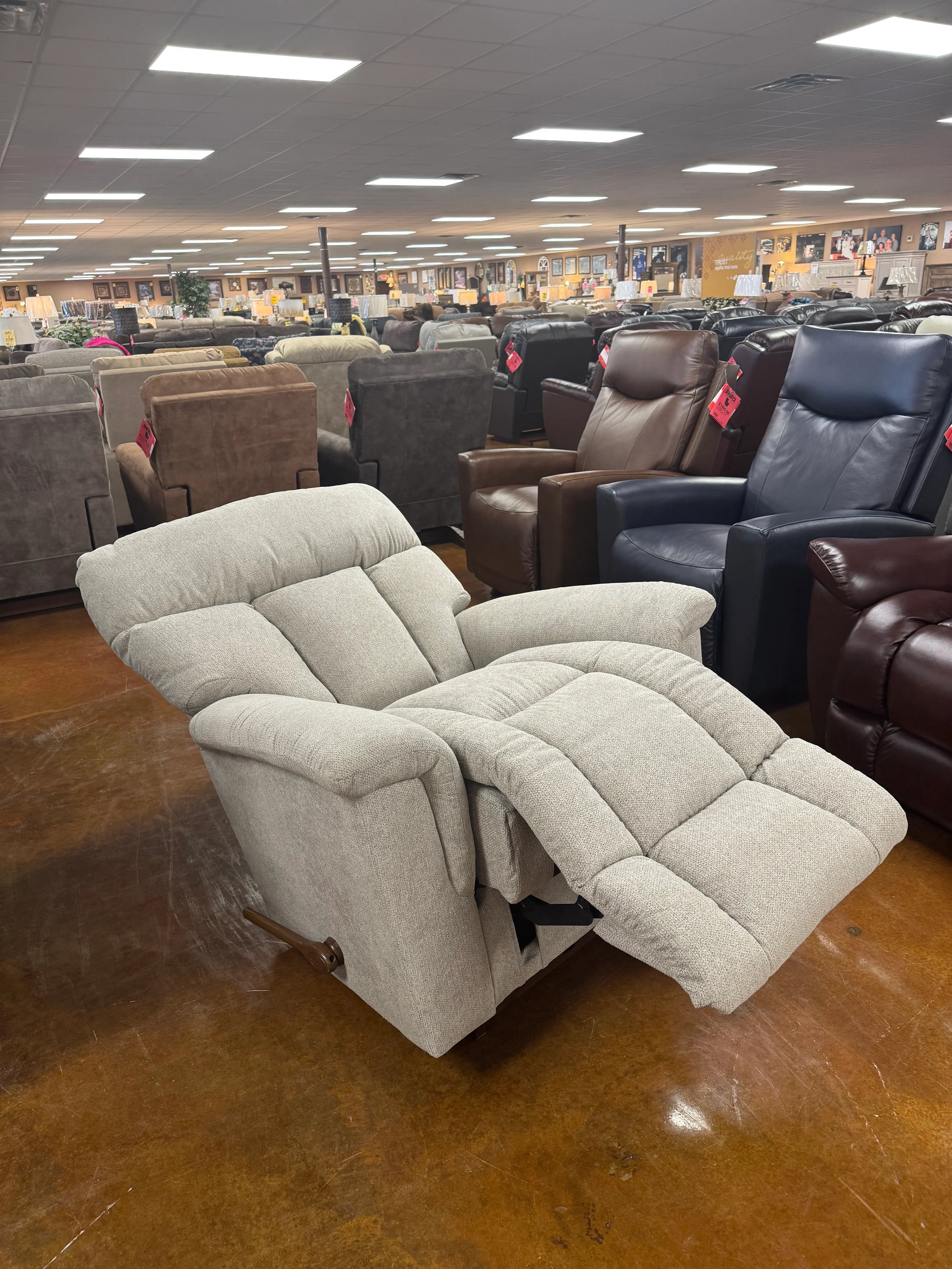 Mateo Recliner 775-10-Q1940-54 - Darseys Furniture & Mattress