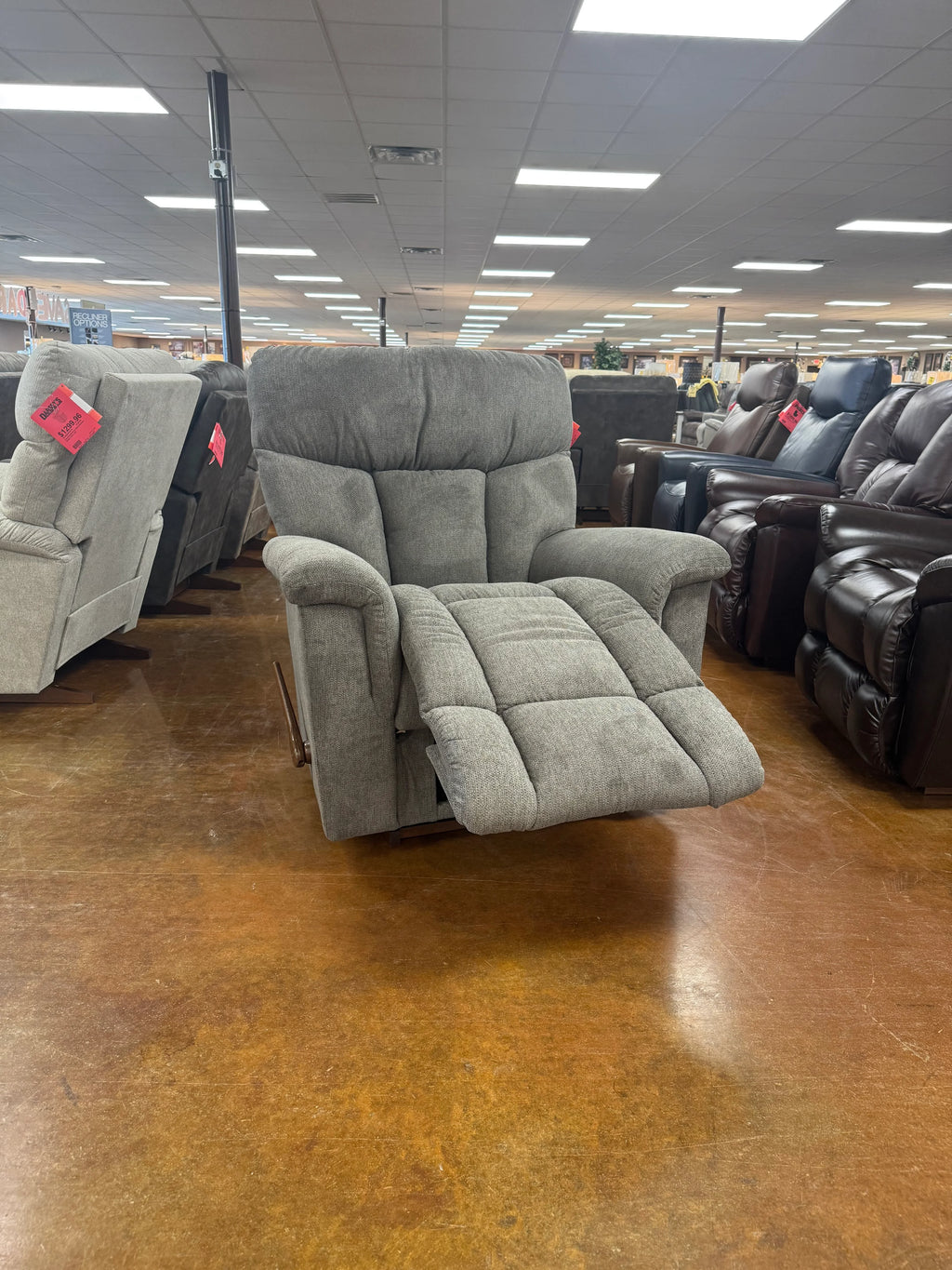 Mateo Recliner 775-10-Q1940-57 - Darseys Furniture & Mattress