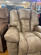Maverick Power Recliner 582-10X-D1825-74 - Darseys Furniture & Mattress