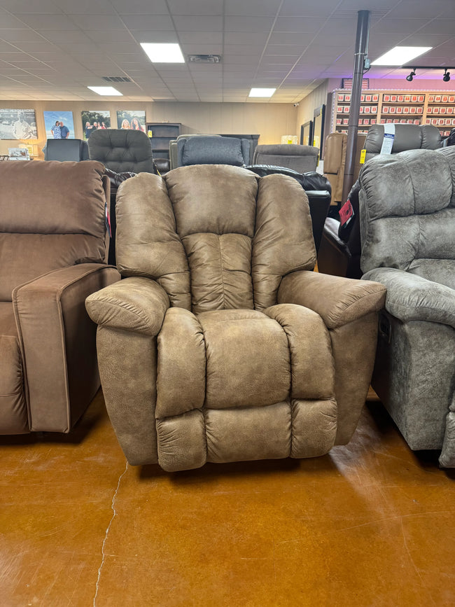 Maverick Power Recliner 582-10X-D1825-74 - Darseys Furniture & Mattress Hover Image