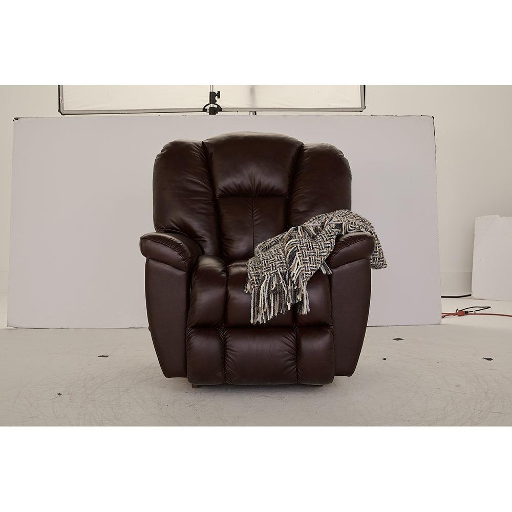 Maverick Recliner 582-10-LB2062-78.