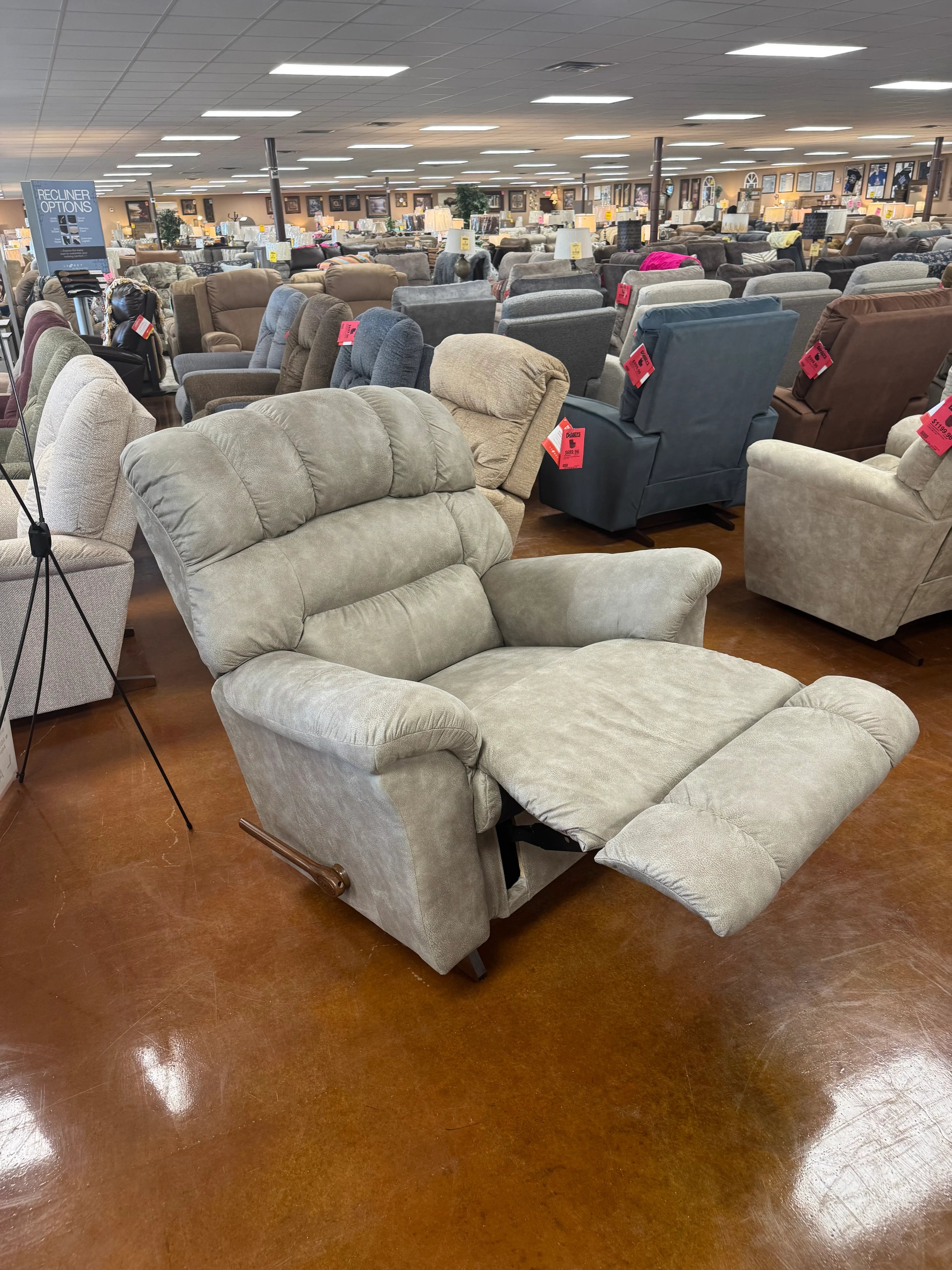 Randell Recliner 777-10-D1825-35 - Darseys Furniture & Mattress